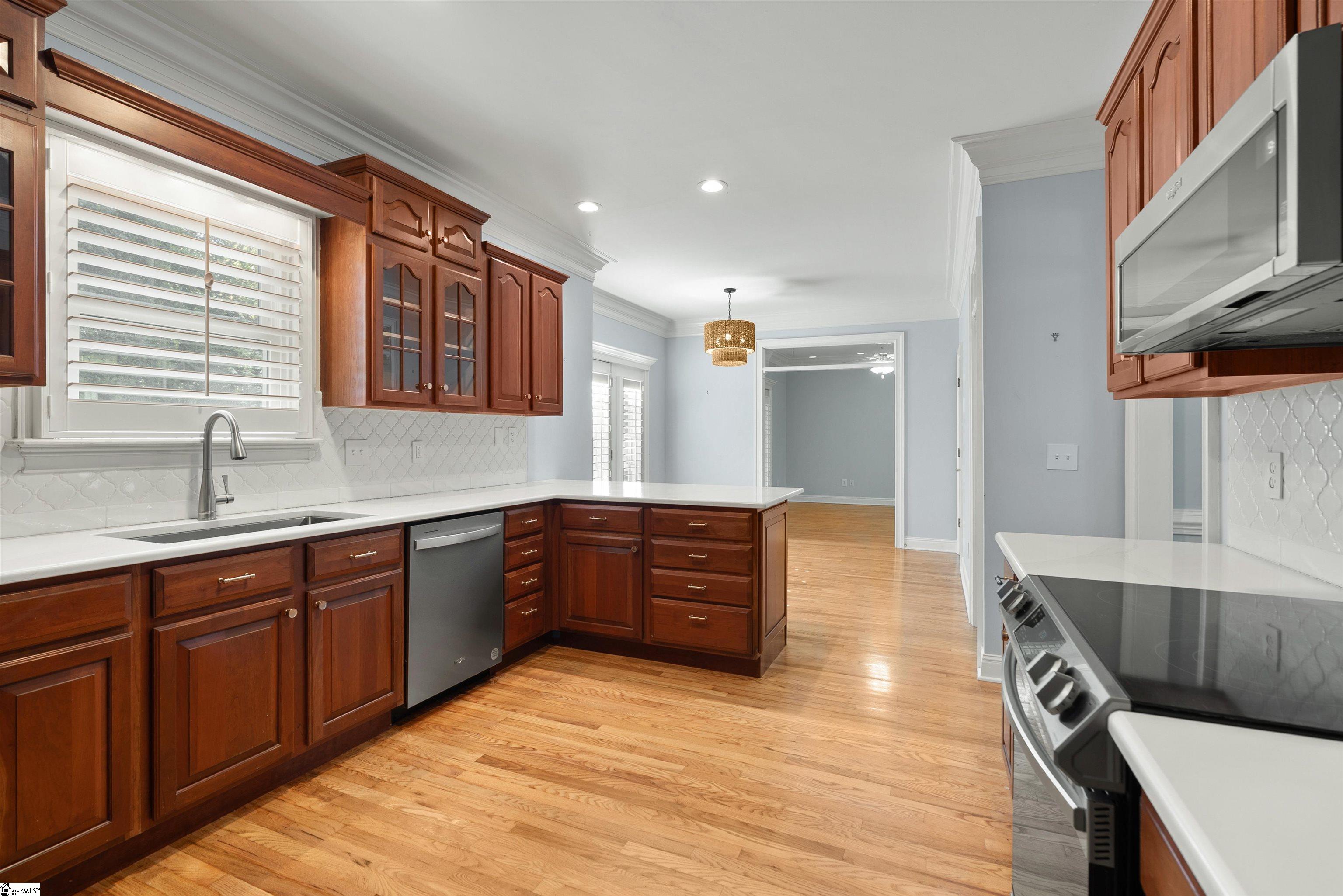 1588531 Property Photo 14