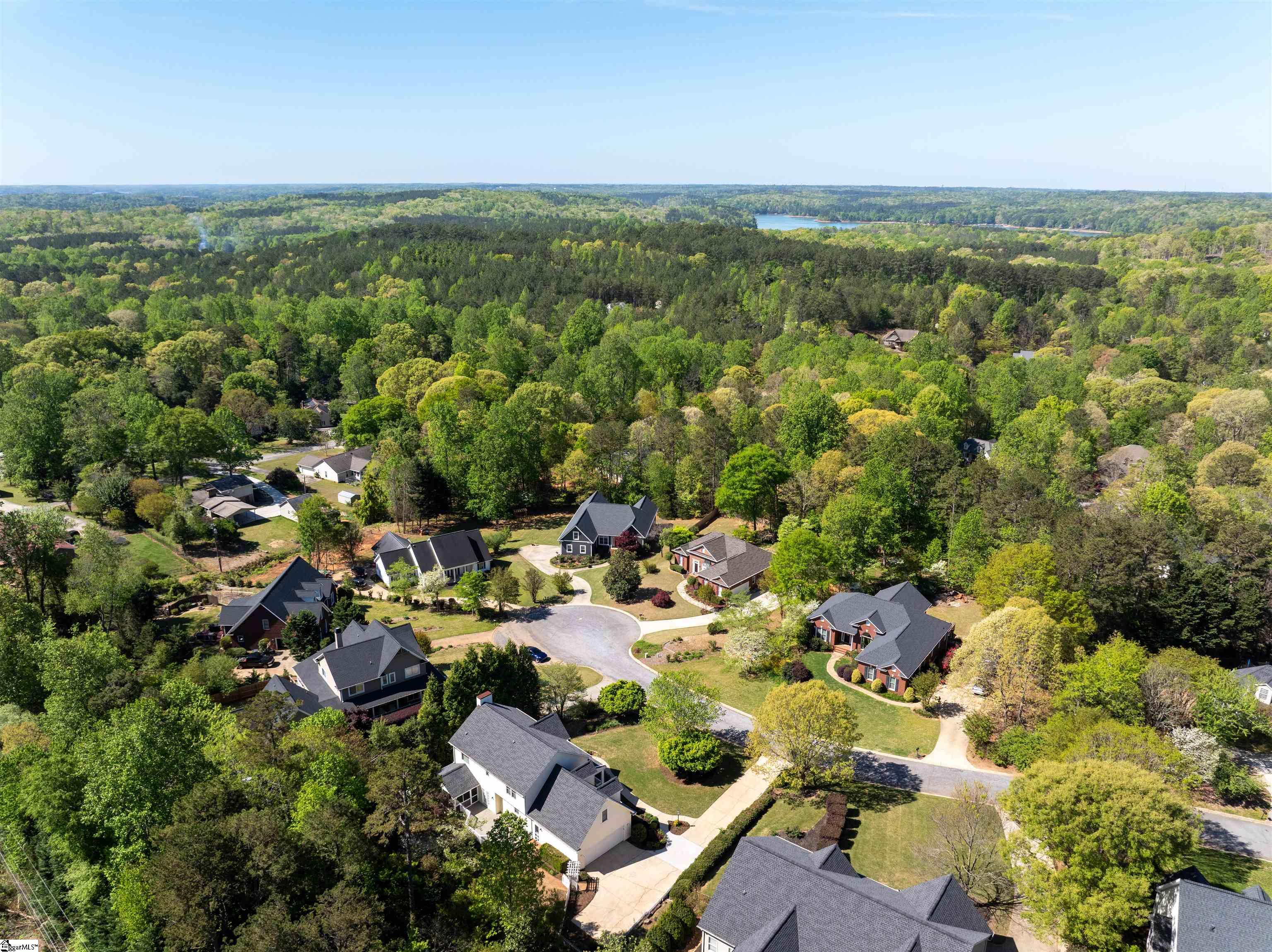 1588531 Property Photo 49