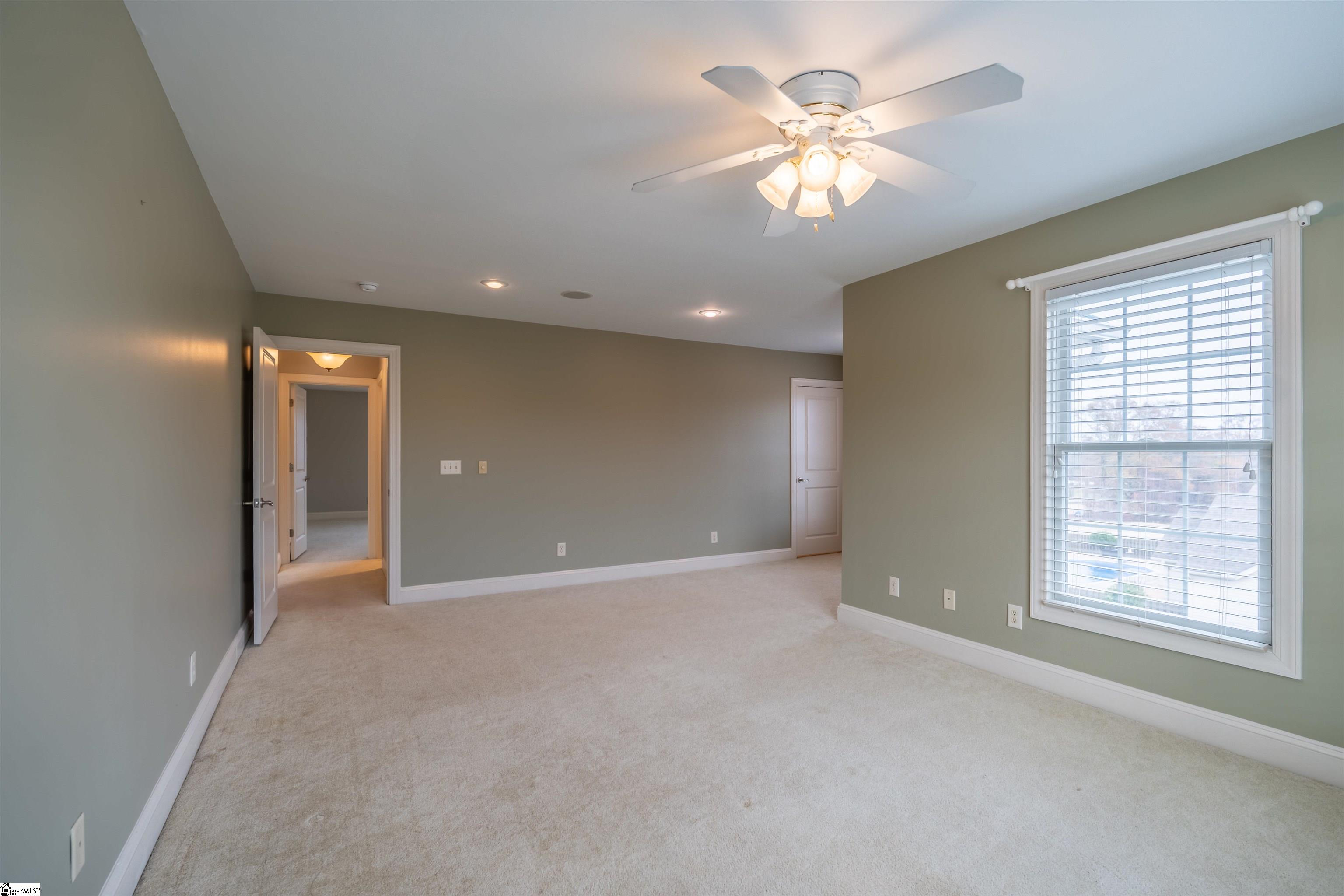 323 Waters Road Property Photo 30