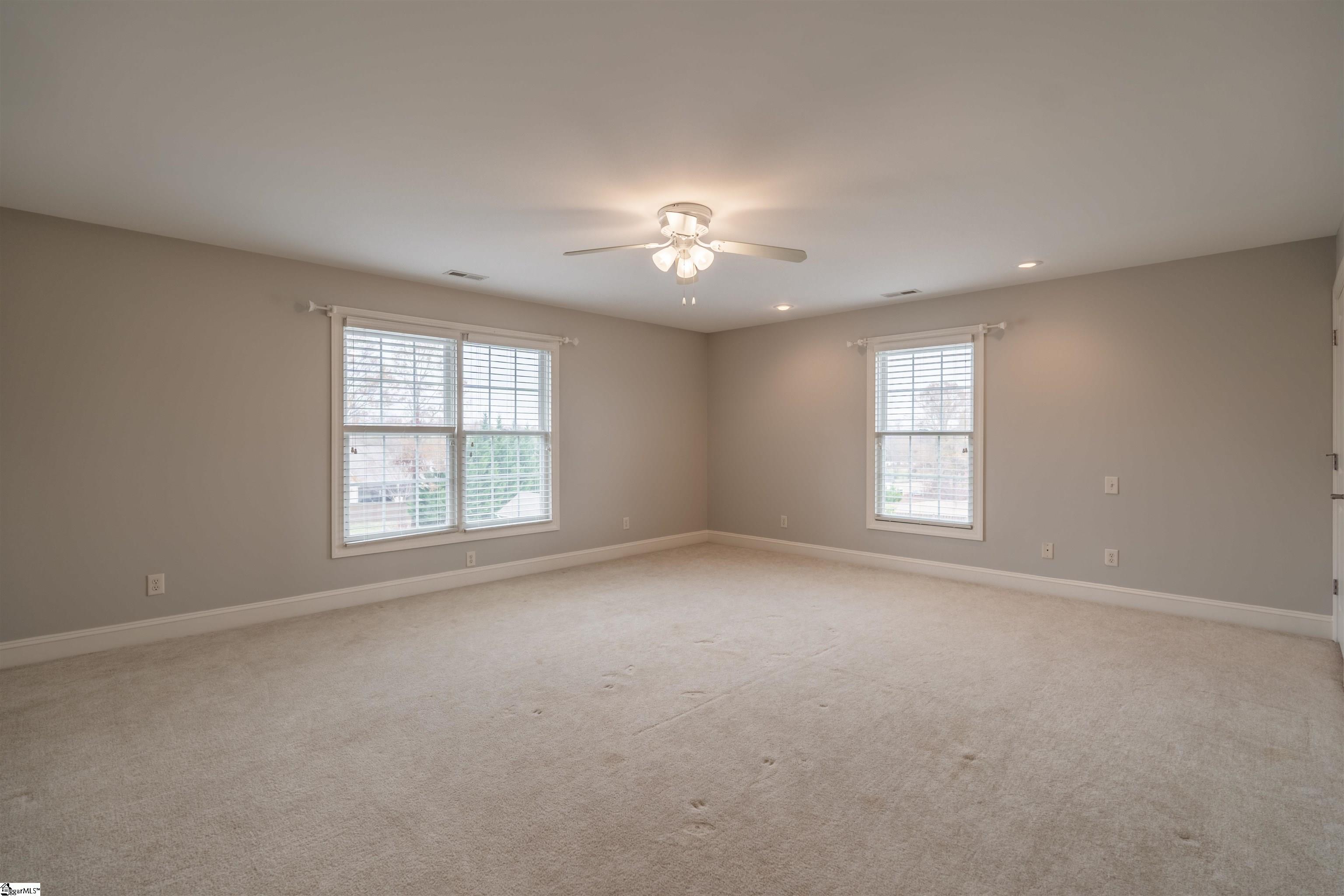 323 Waters Road Property Photo 31