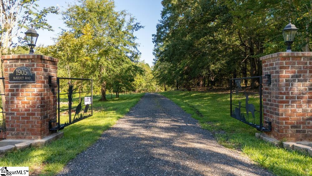 1905 Mckelvey Road Property Photo 2