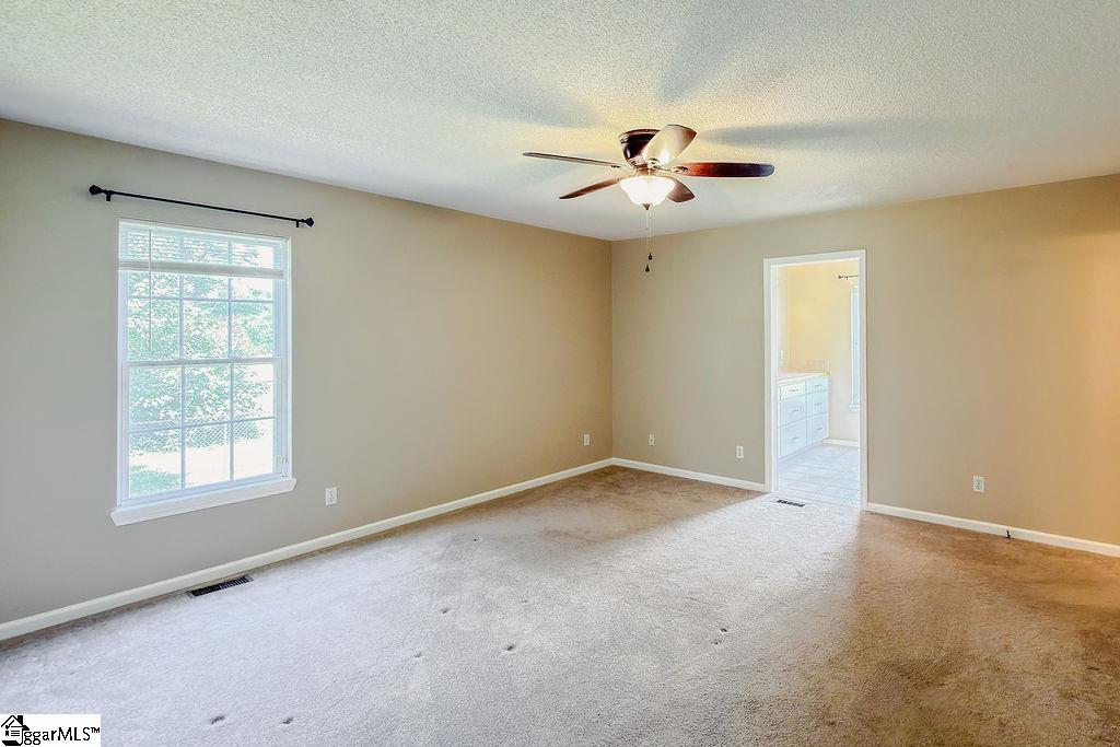 290 Dickson Road Property Photo 10