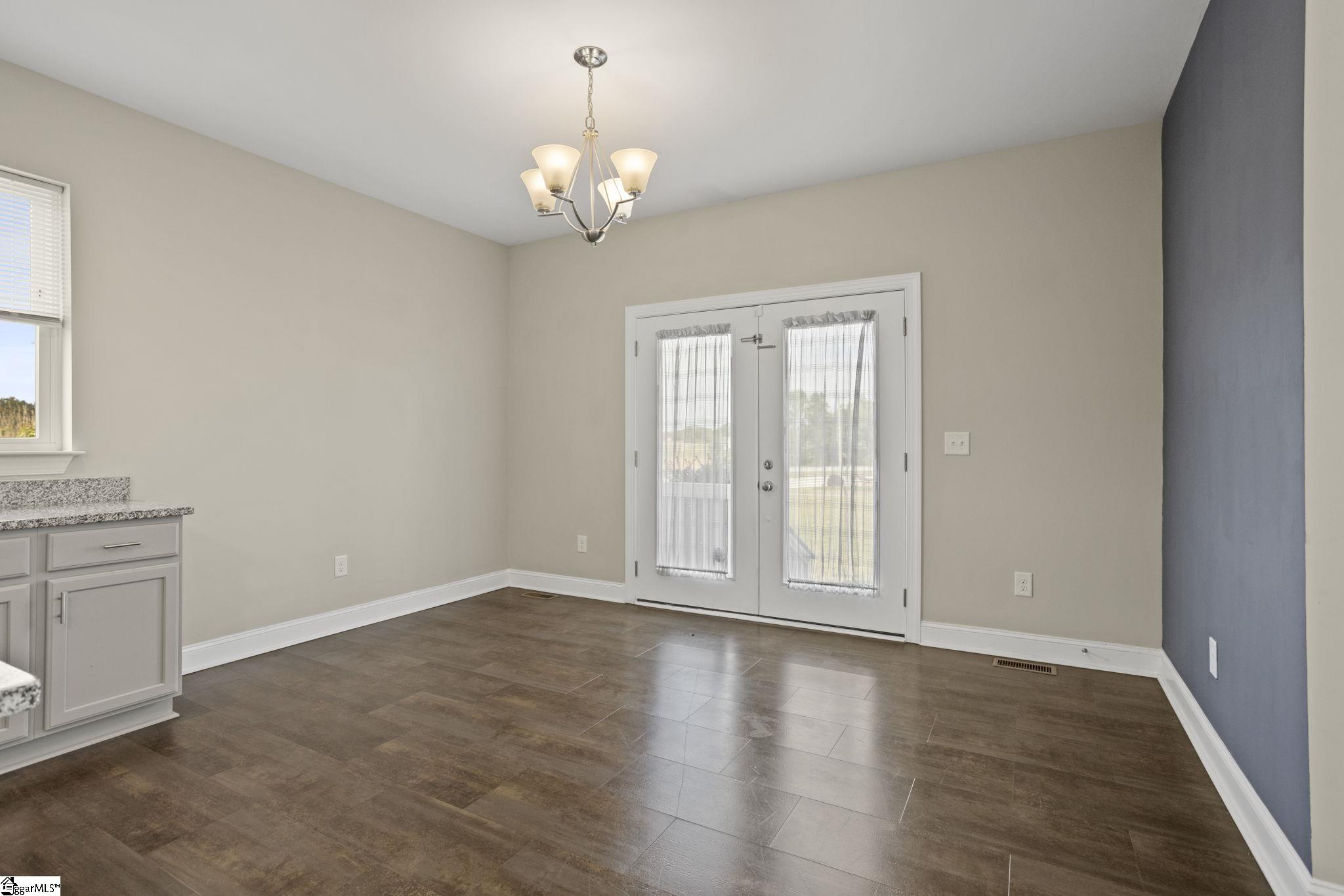 2045 Holly Springs Road Property Photo 15
