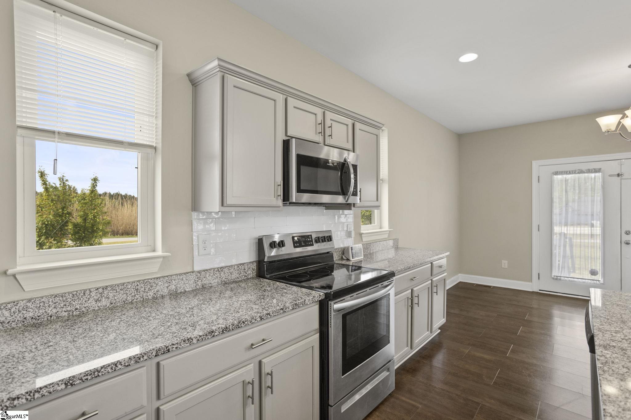 2045 Holly Springs Road Property Photo 18