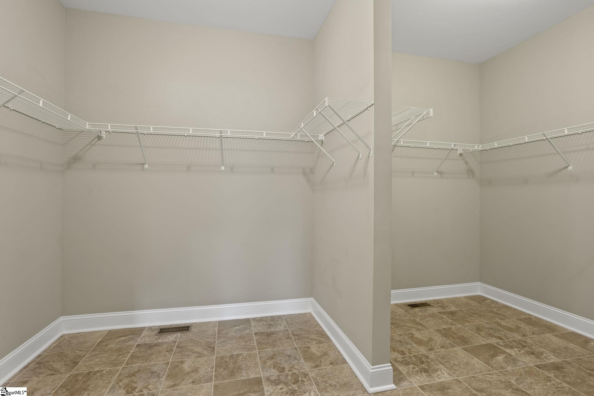 2045 Holly Springs Road Property Photo 26
