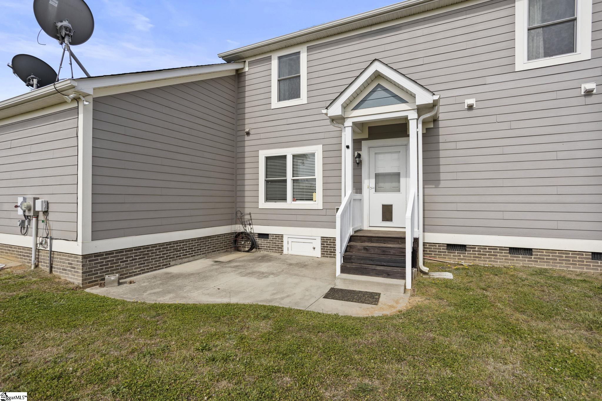 2045 Holly Springs Road Property Photo 36