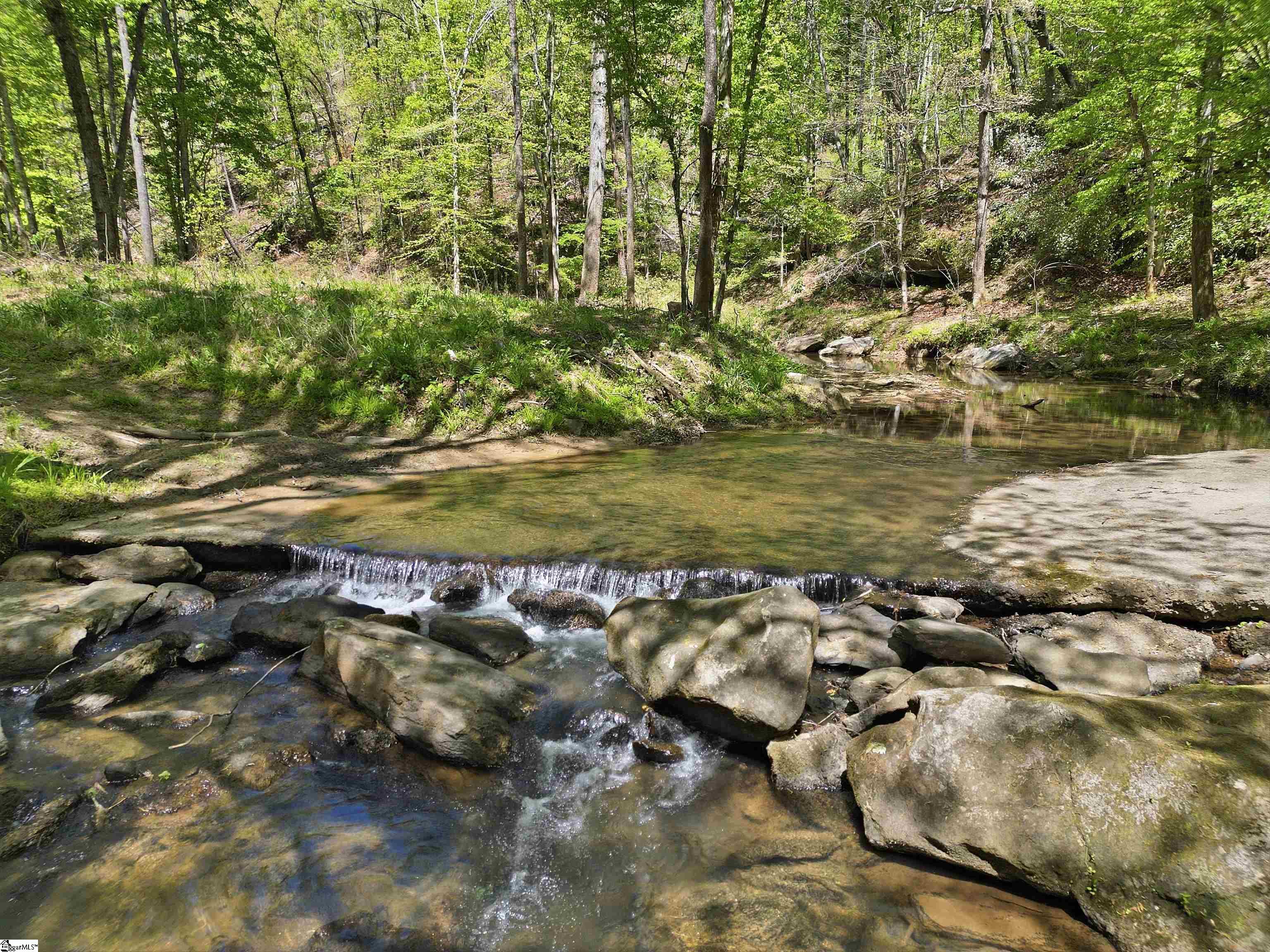 1588719 Property Photo 46