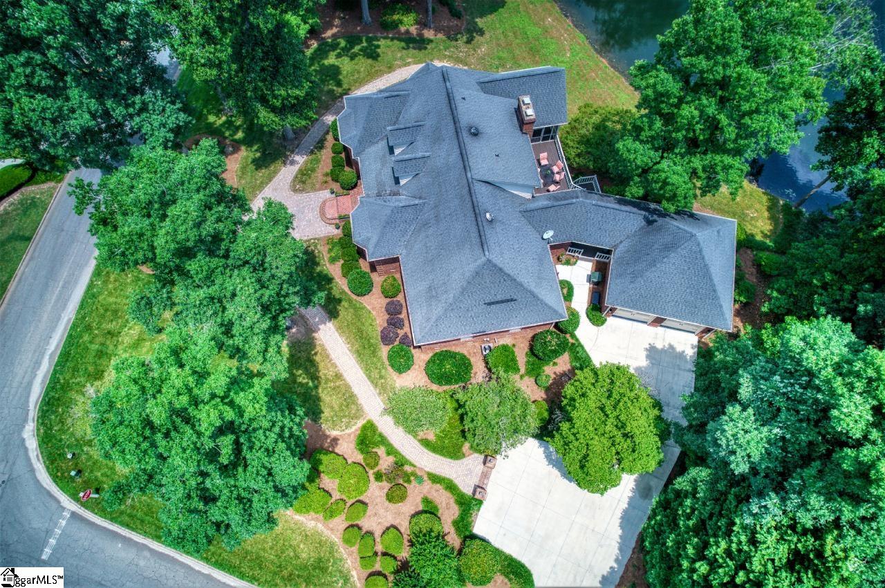 400 Four Lakes Drive Property Photo 1