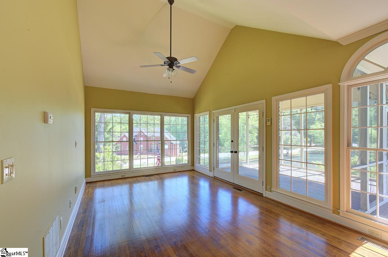 400 Four Lakes Drive Property Photo 21