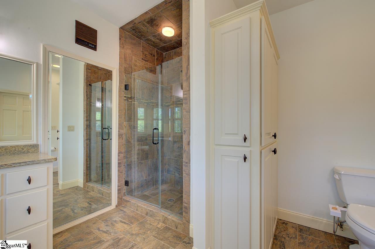 400 Four Lakes Drive Property Photo 28