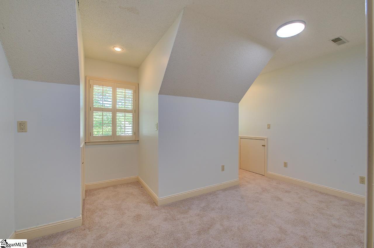 400 Four Lakes Drive Property Photo 42