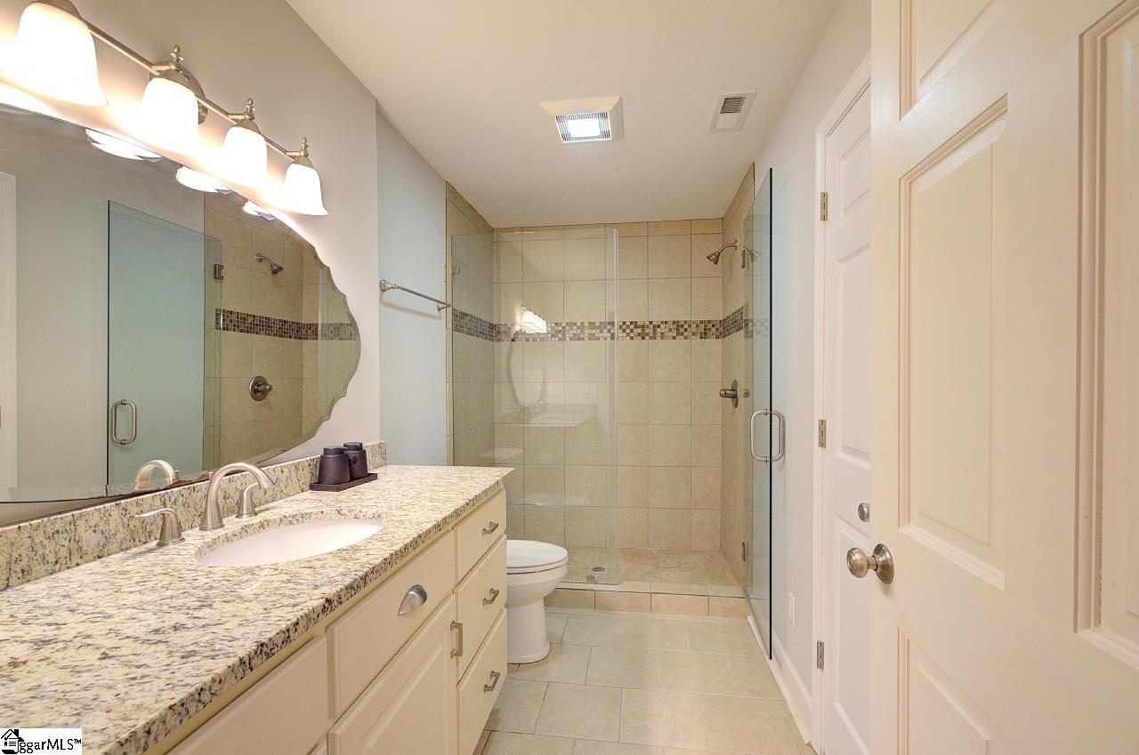 400 Four Lakes Drive Property Photo 44