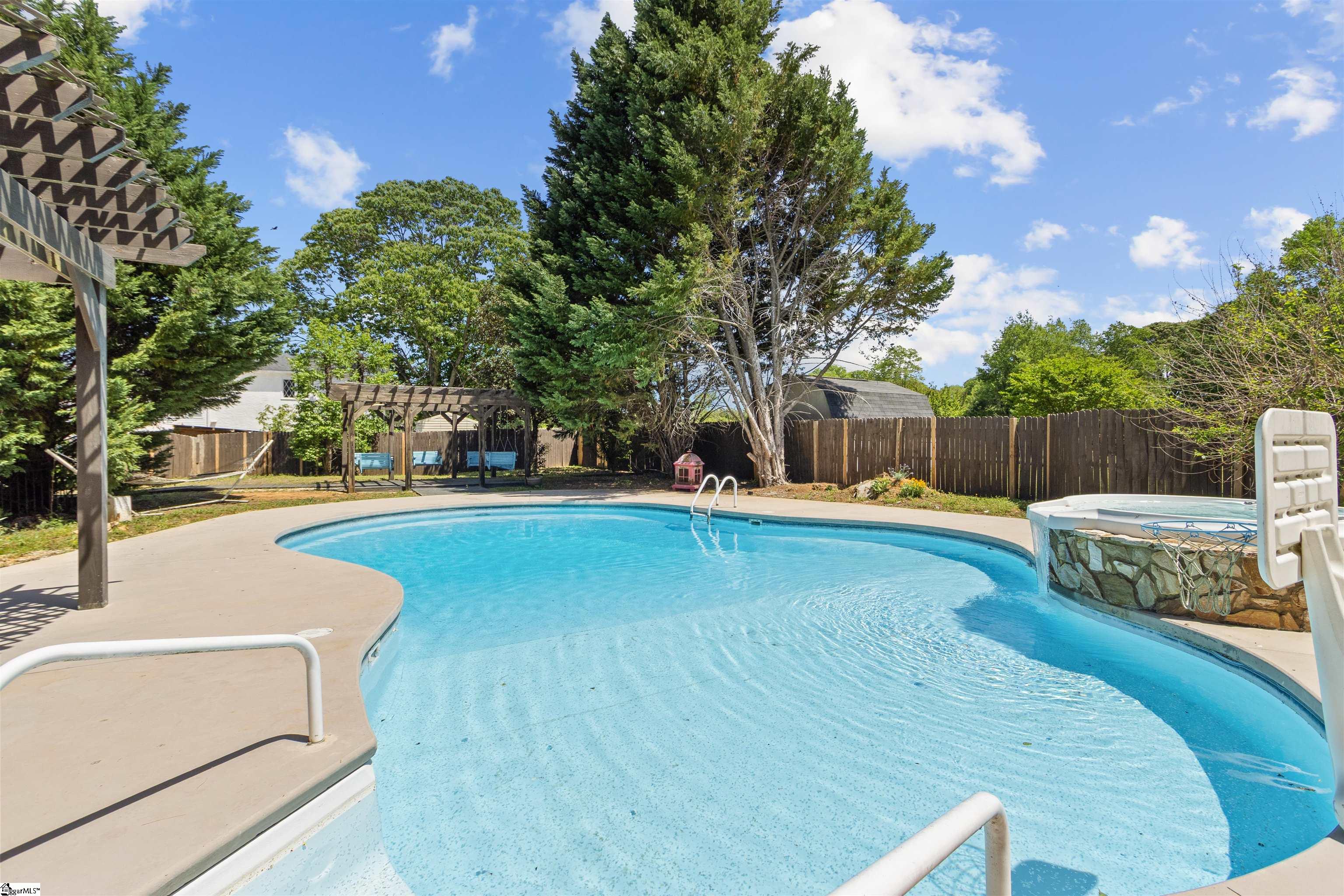 1311 Moore Road Property Photo 8