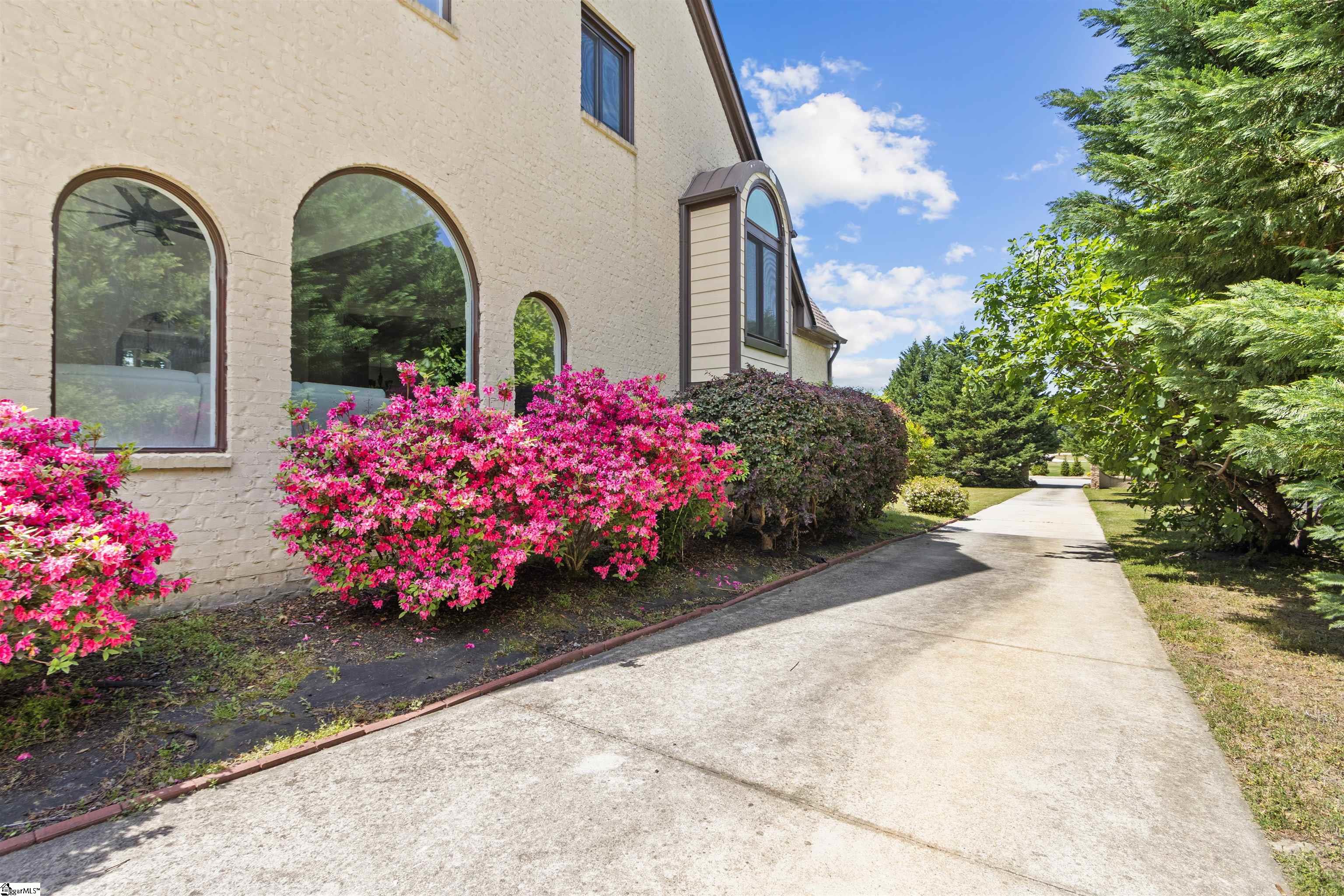 1311 Moore Road Property Photo 37