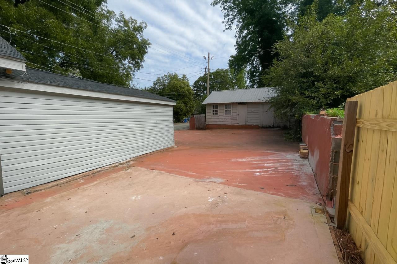 795 Howard Street Property Photo 17