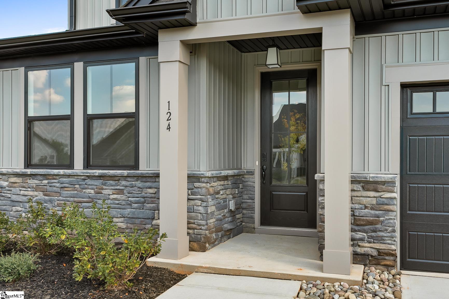 124 Tiger Lily Drive Property Photo 3
