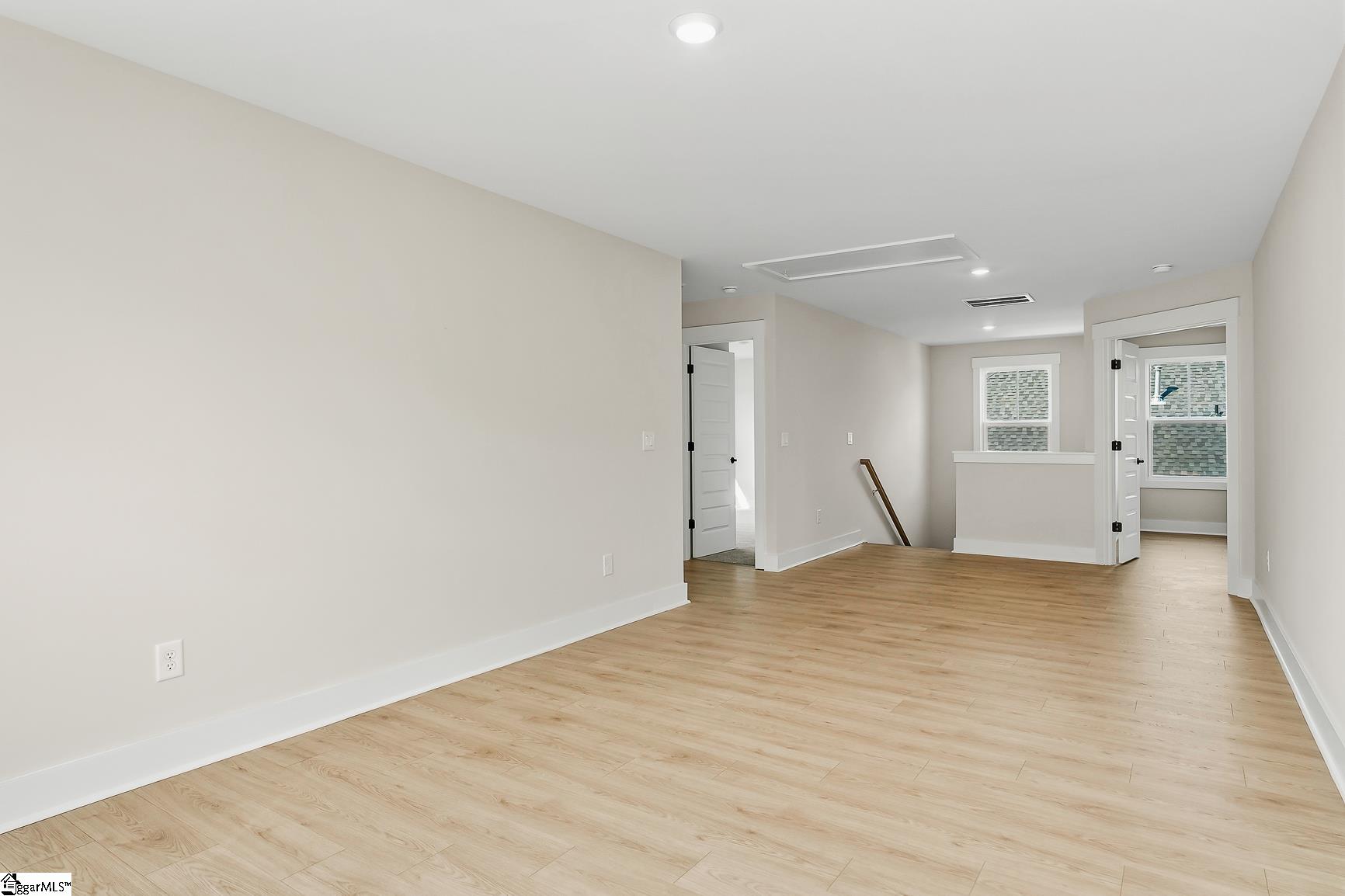 124 Tiger Lily Drive Property Photo 33