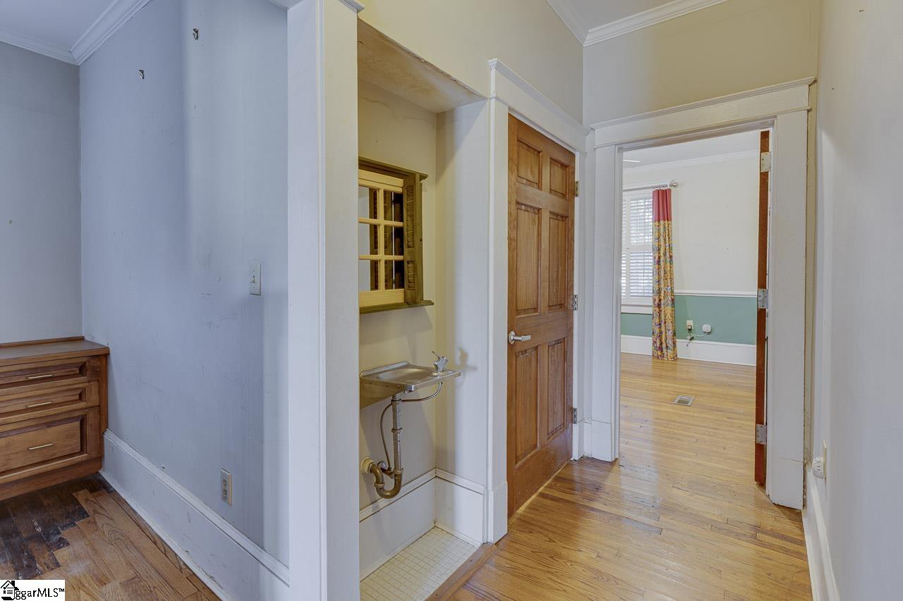 906 Augusta Street Property Photo 16