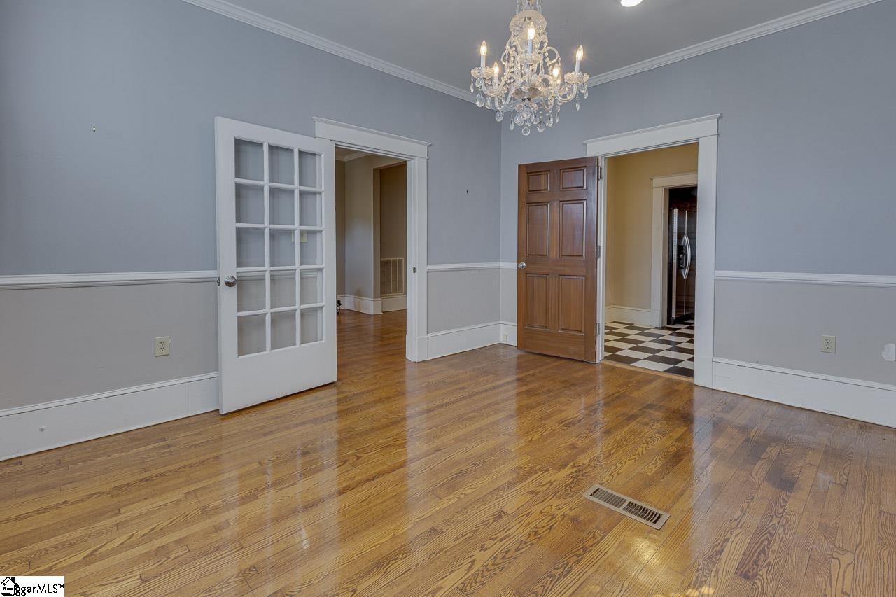 906 Augusta Street Property Photo 23