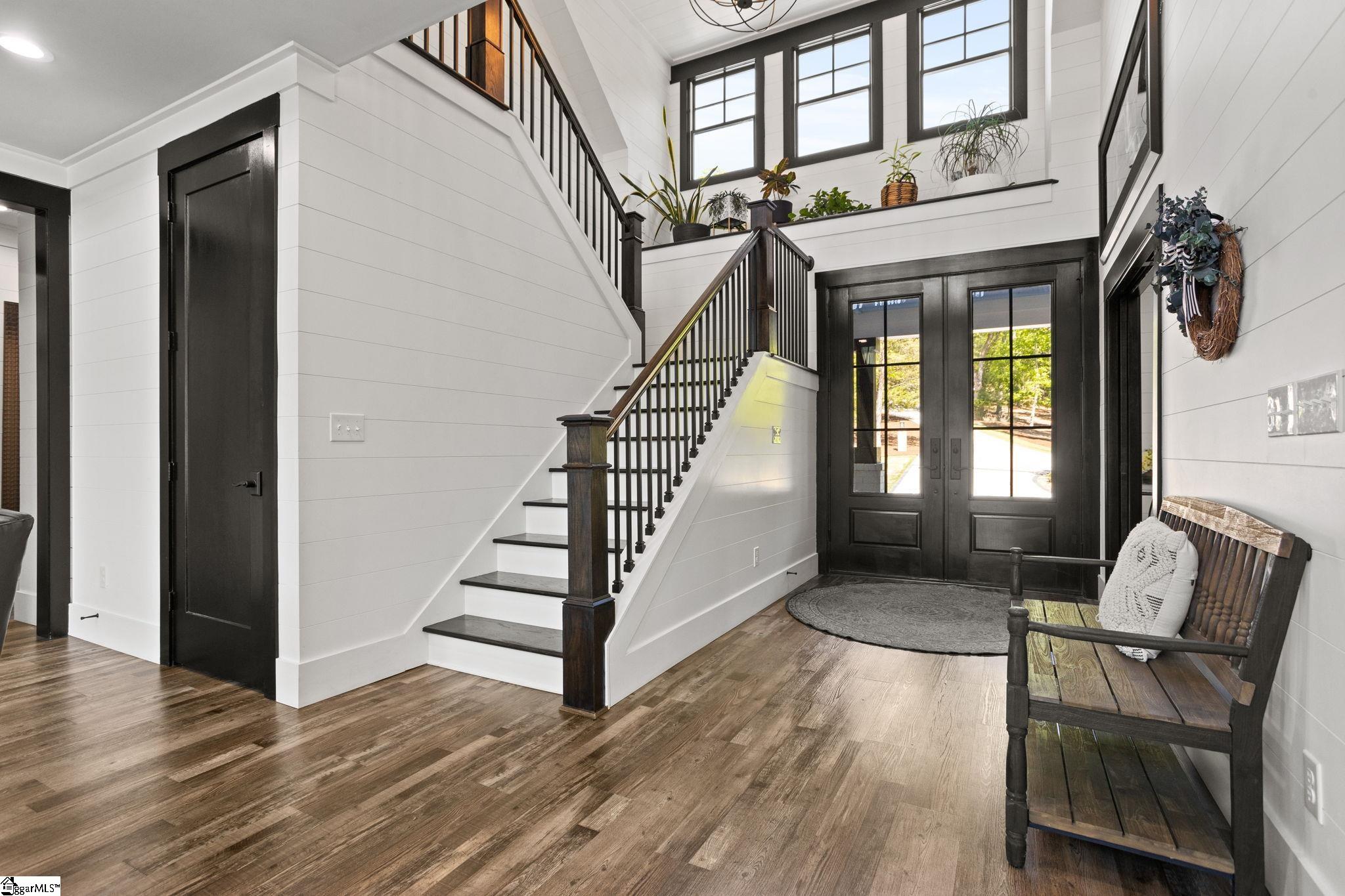376 Abercrombie Point Property Photo 11