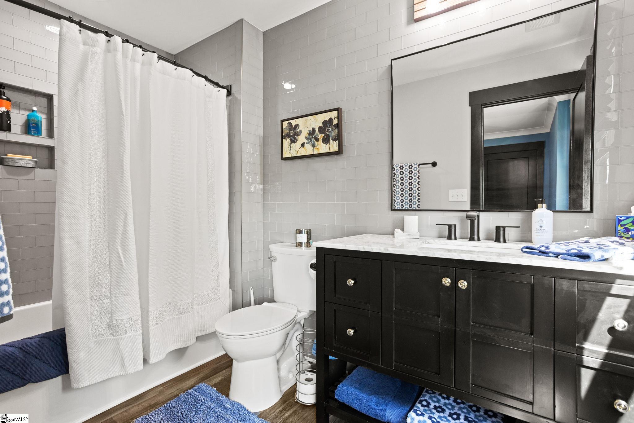 376 Abercrombie Point Property Photo 47