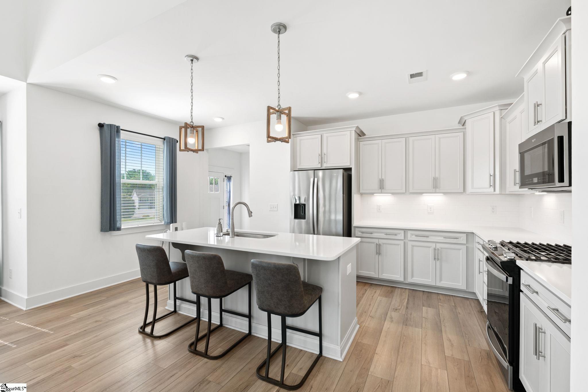 1504 Shallons Court Property Photo 11