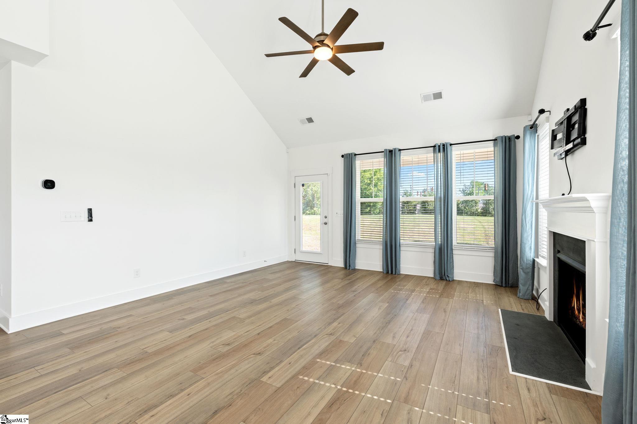1504 Shallons Court Property Photo 13