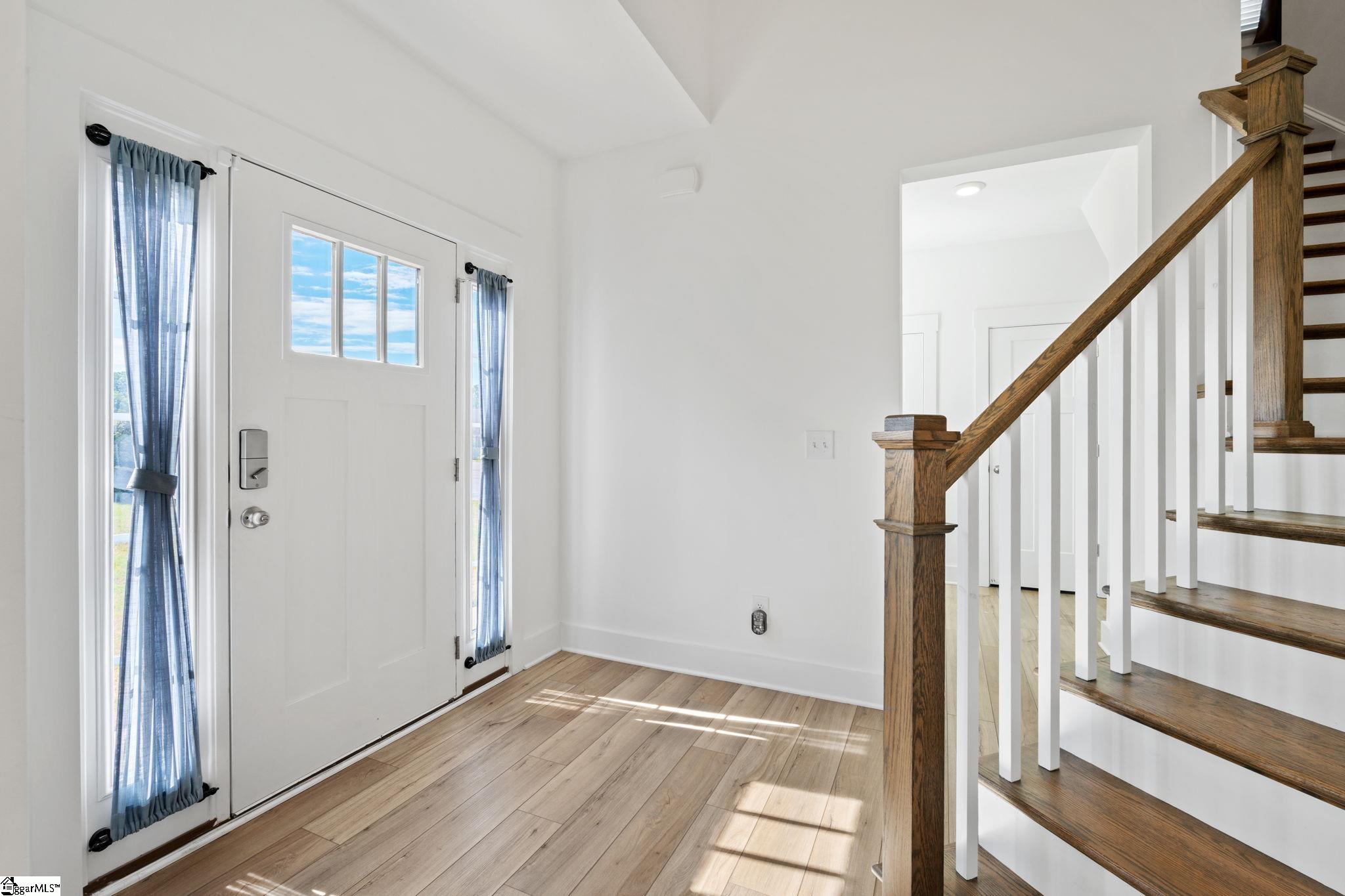 1504 Shallons Court Property Photo 17