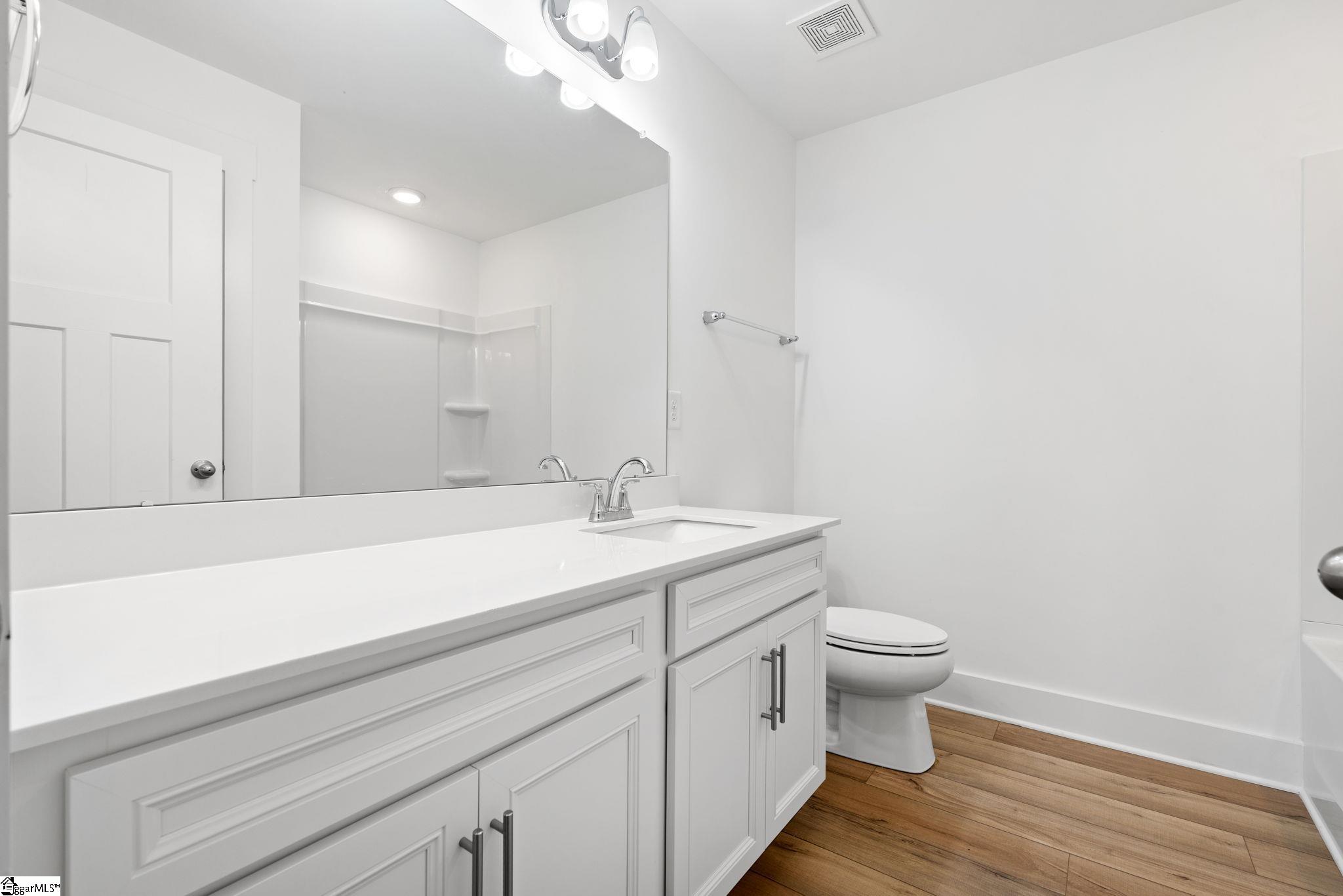 1504 Shallons Court Property Photo 32