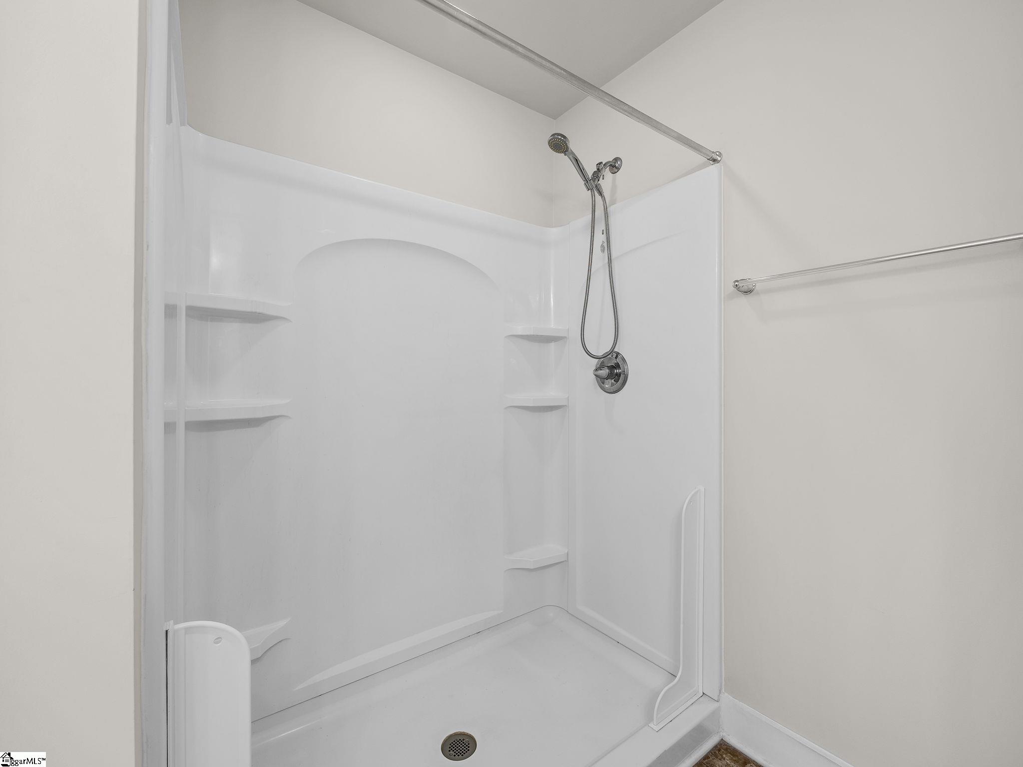 224 Keaton Court Property Photo 23