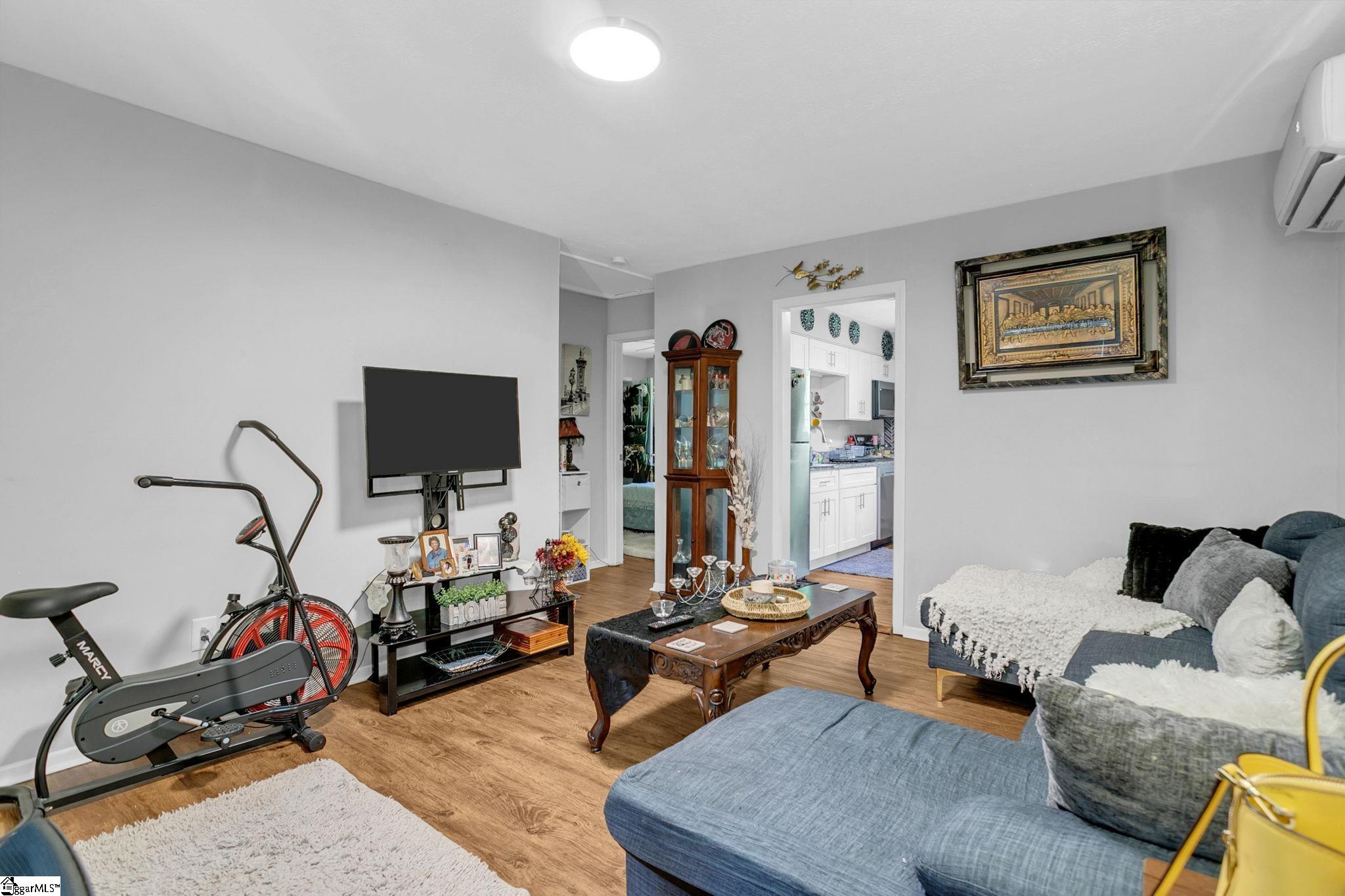 89 Montague Road Property Photo 3