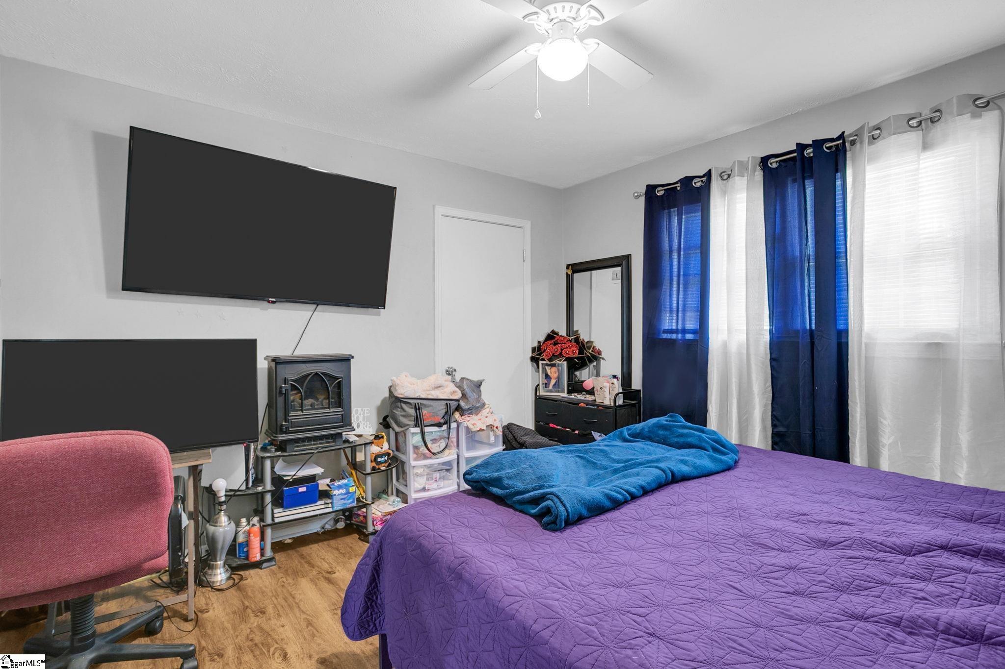 89 Montague Road Property Photo 14
