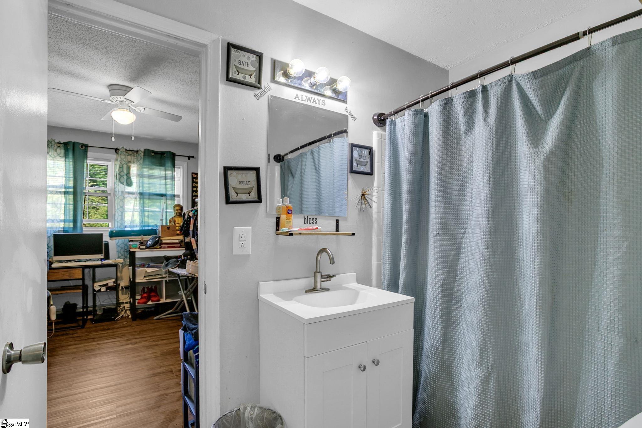 89 Montague Road Property Photo 24