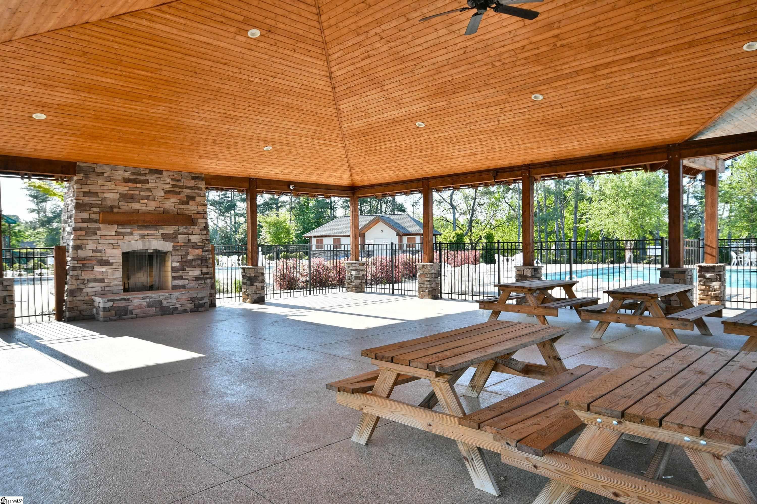 200 Whittier Street Property Photo 28