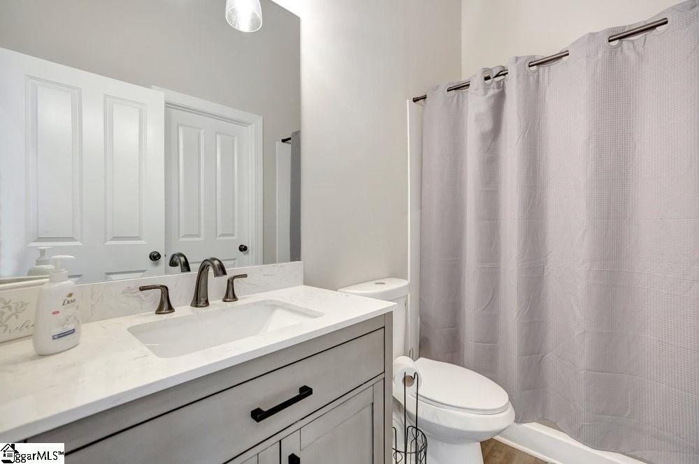 401 Broadwater Circle Property Photo 28