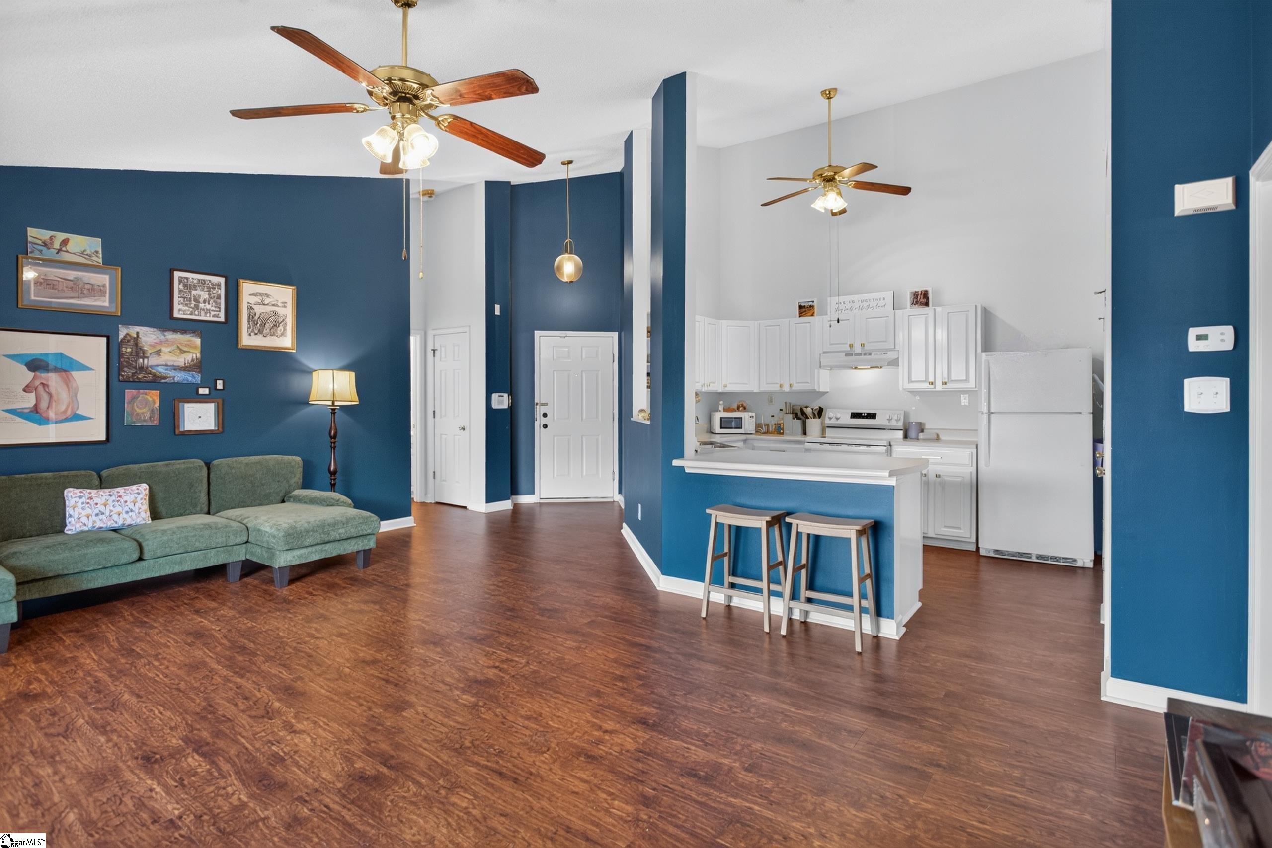 151 Wexford Drive Property Photo 4