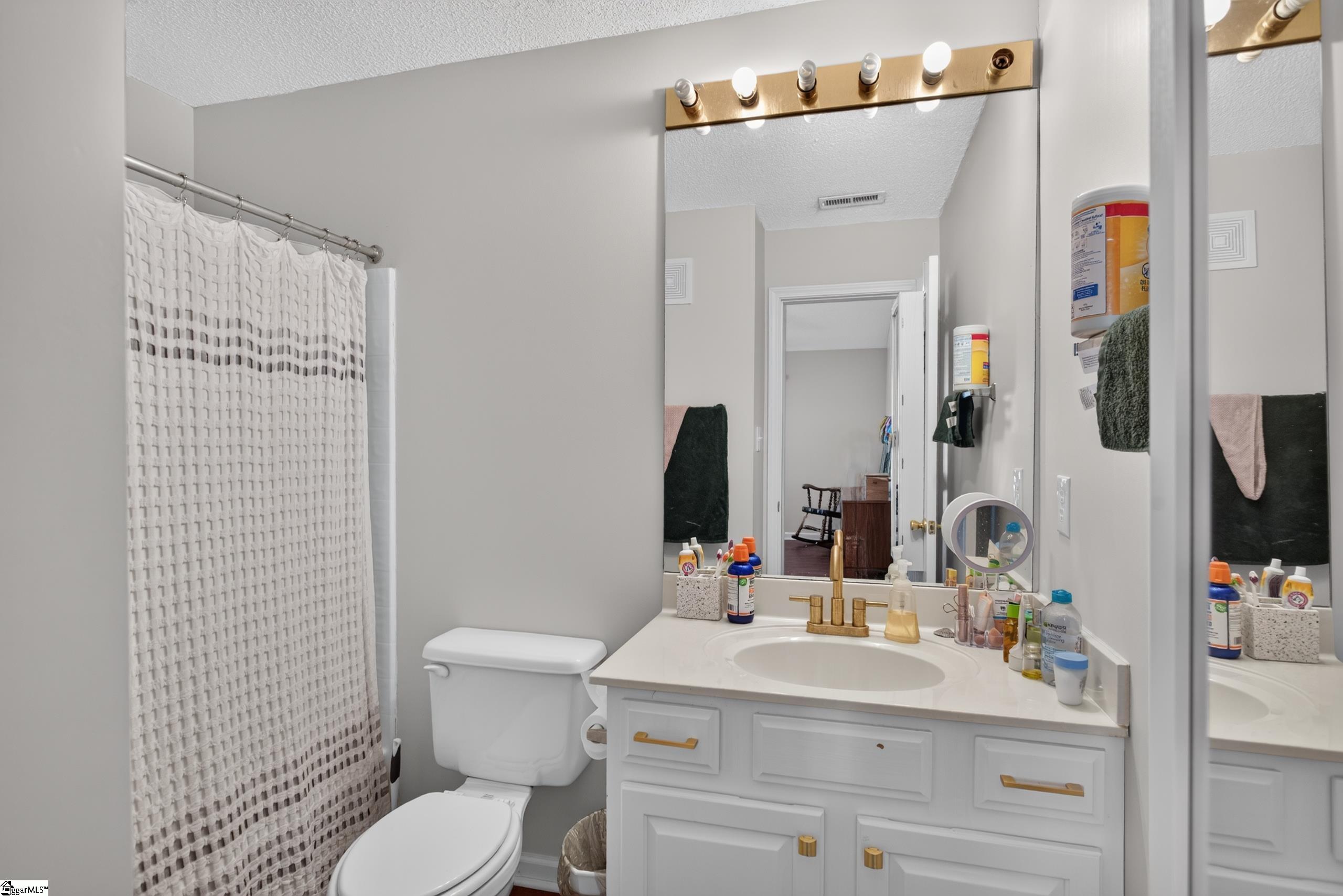 151 Wexford Drive Property Photo 18