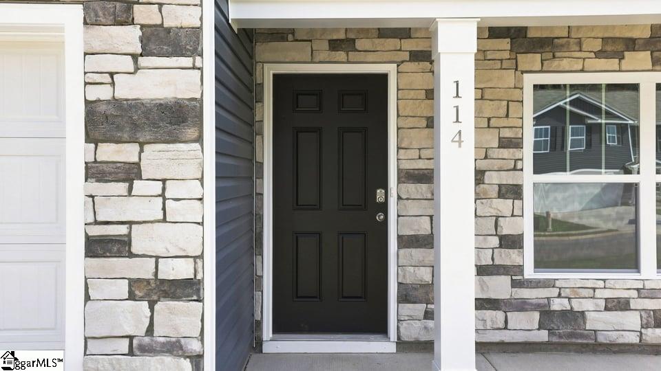 114 Cades Cove Drive Property Photo 4