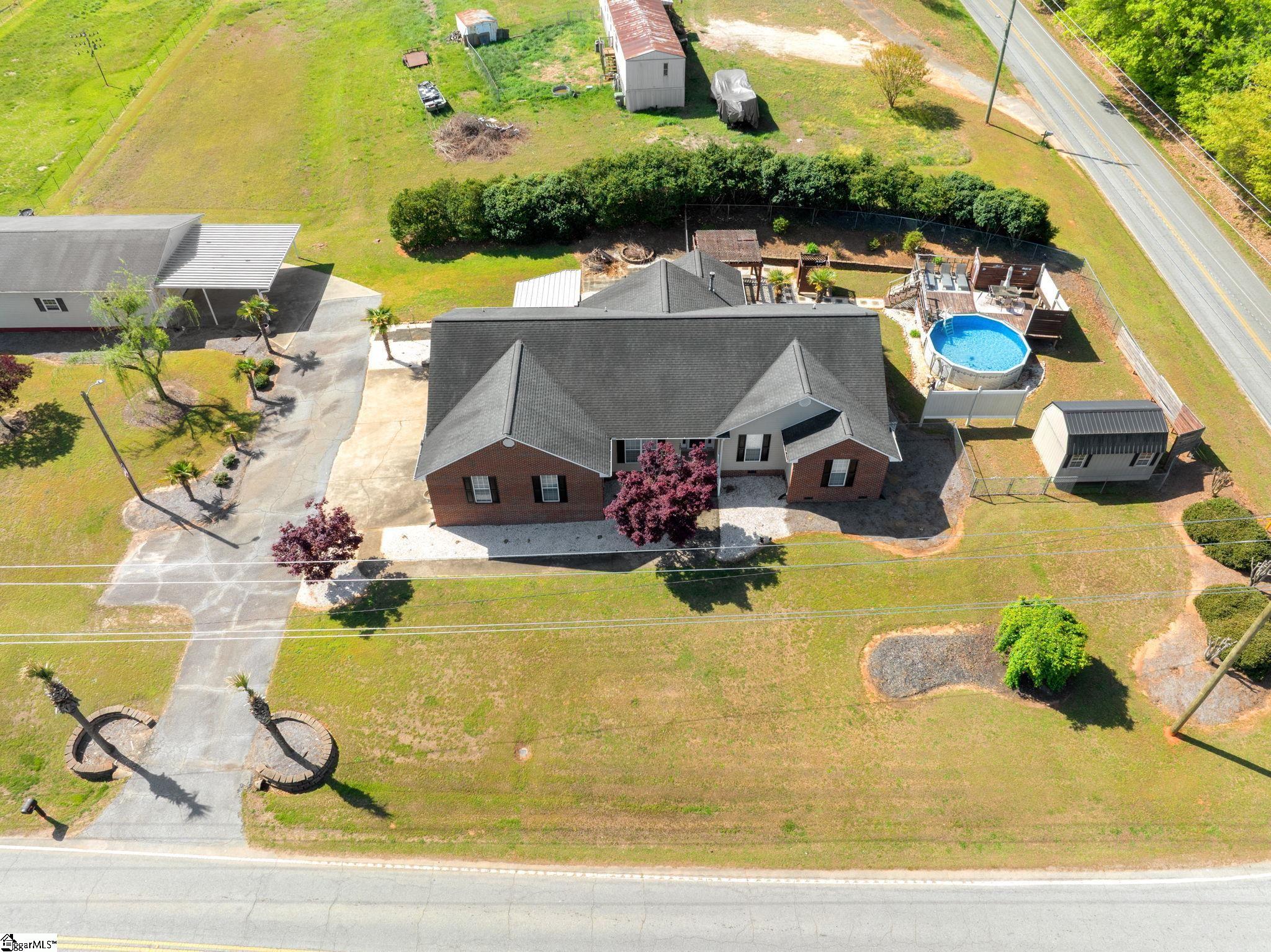 100 Oak Road Property Photo 25