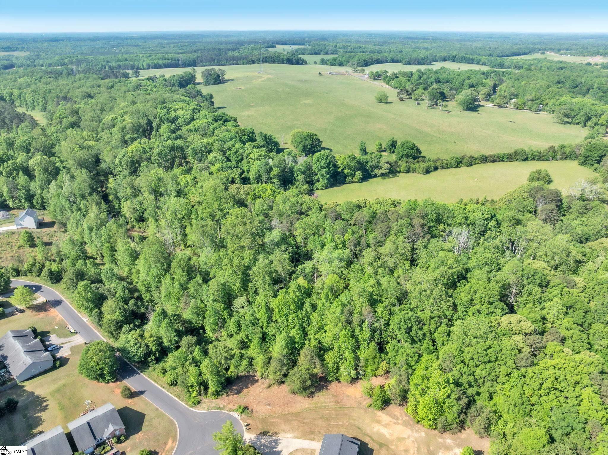 228 River Oaks Circle Property Photo 6