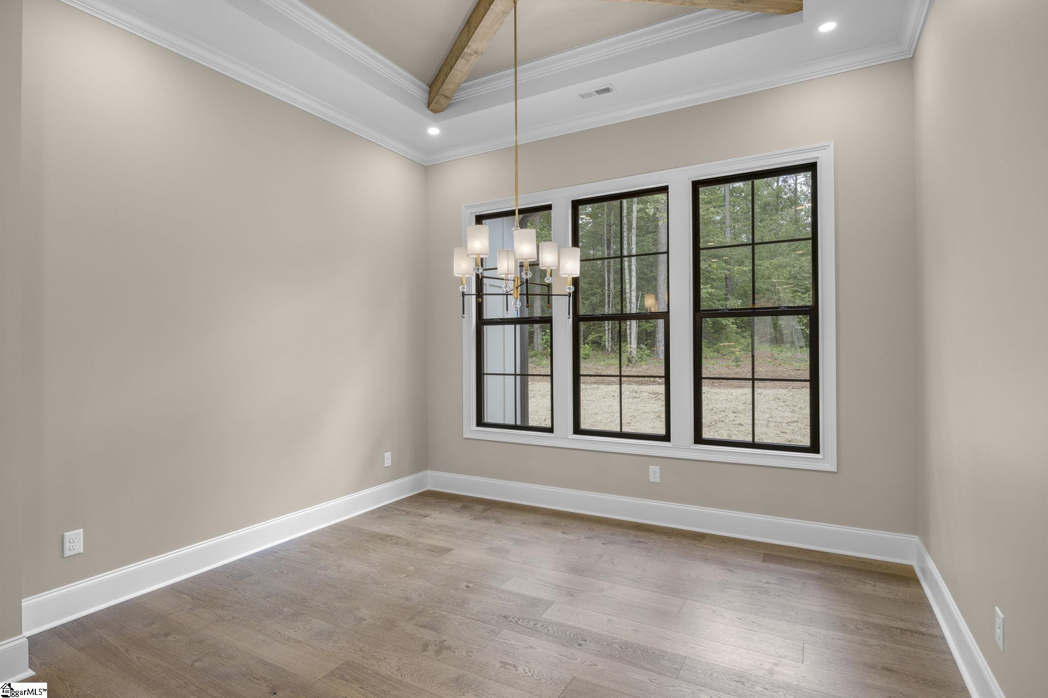 1589110 Property Photo 10