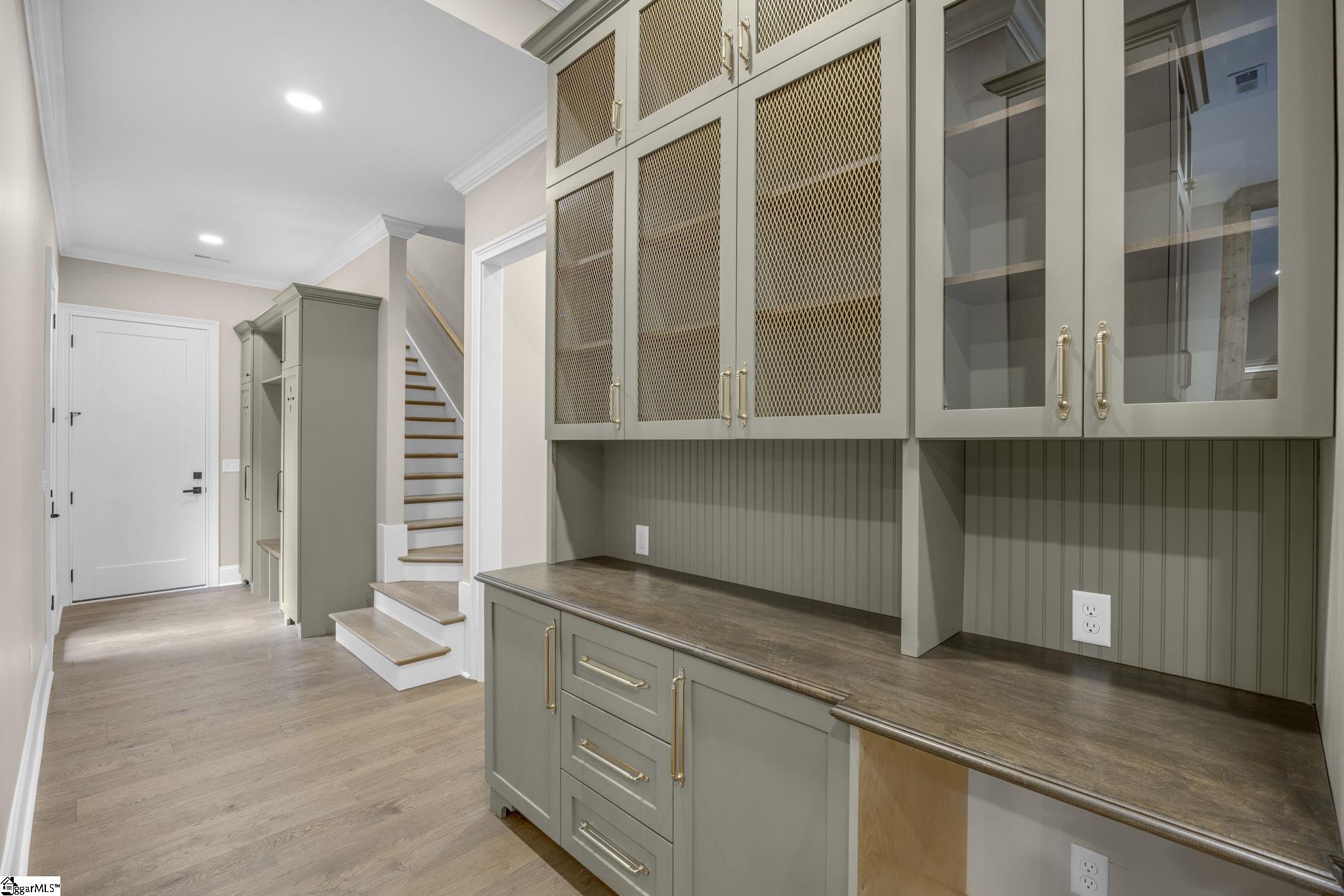 1589110 Property Photo 11