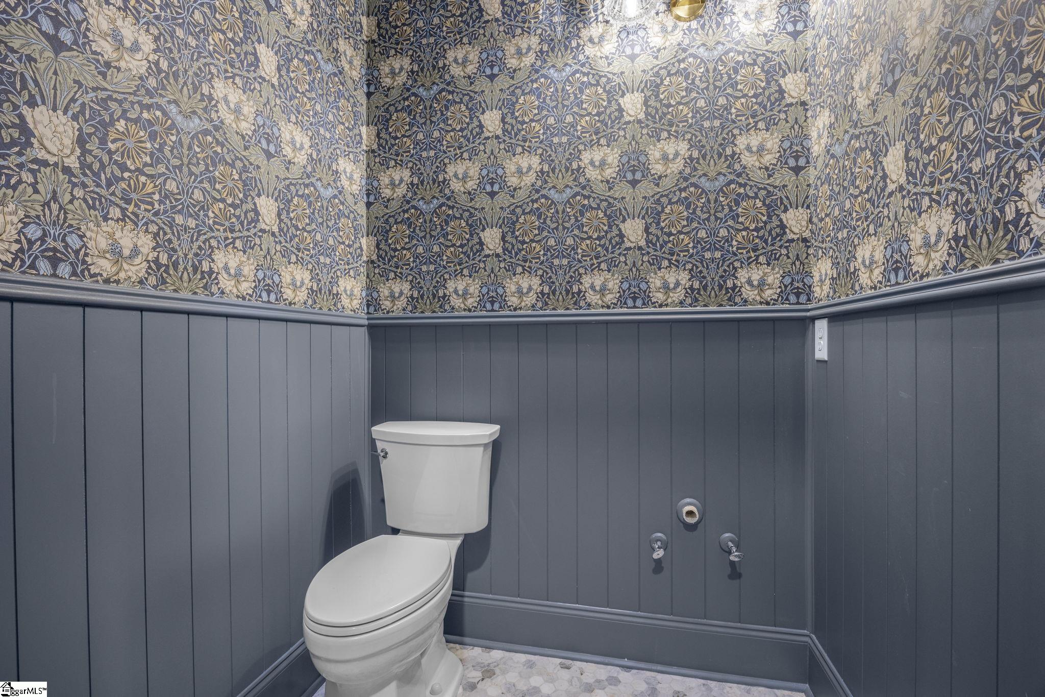 1589110 Property Photo 15