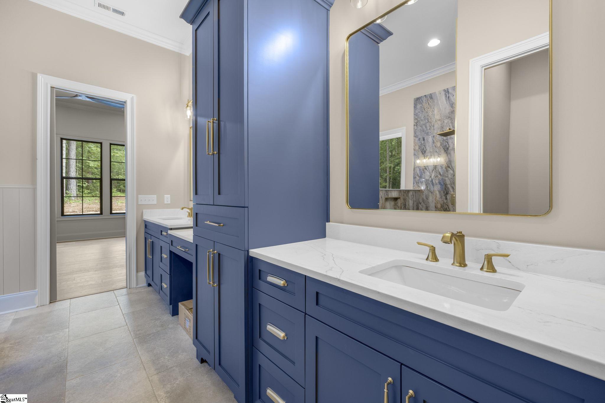1589110 Property Photo 19