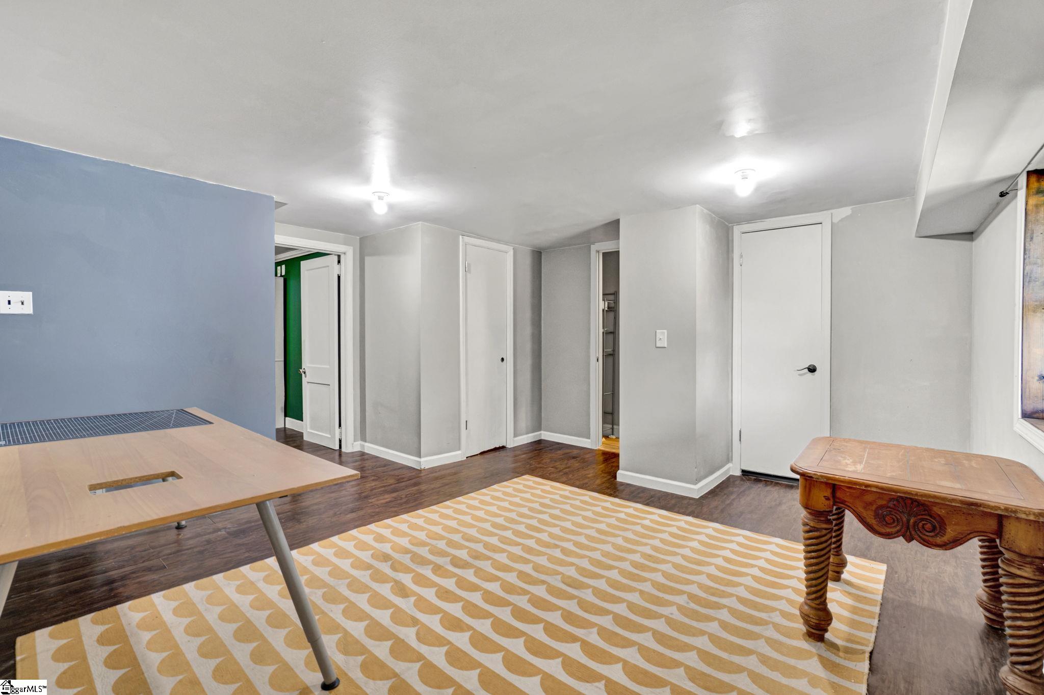 309 Pineview Drive Property Photo 22