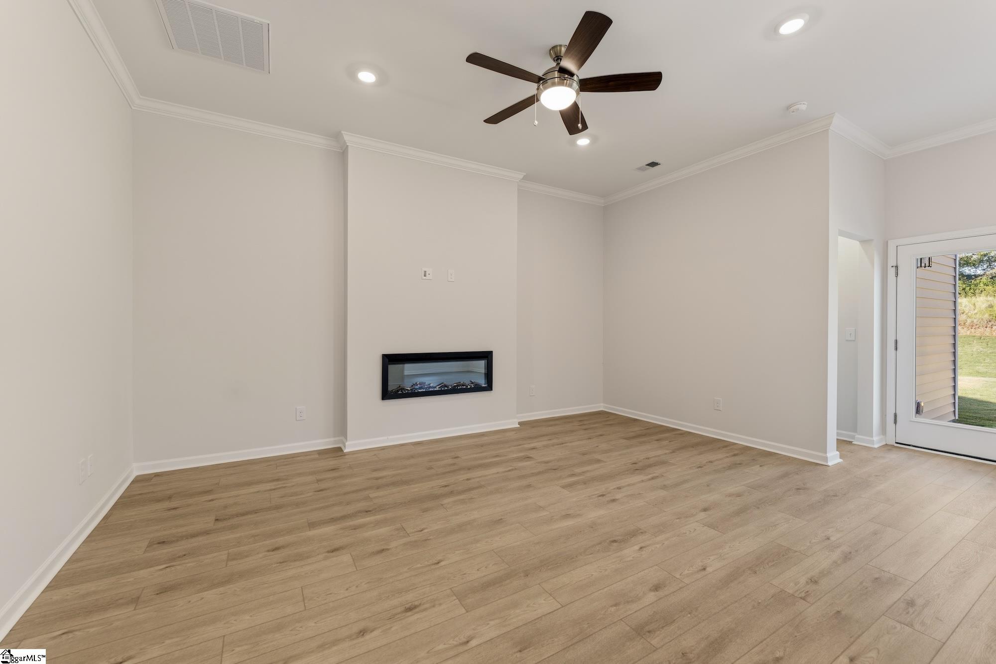 7063 New Horizons Lane Property Photo 11