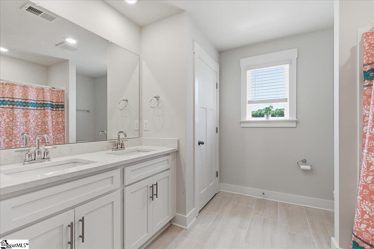 721 Burghley Circle Property Photo 32