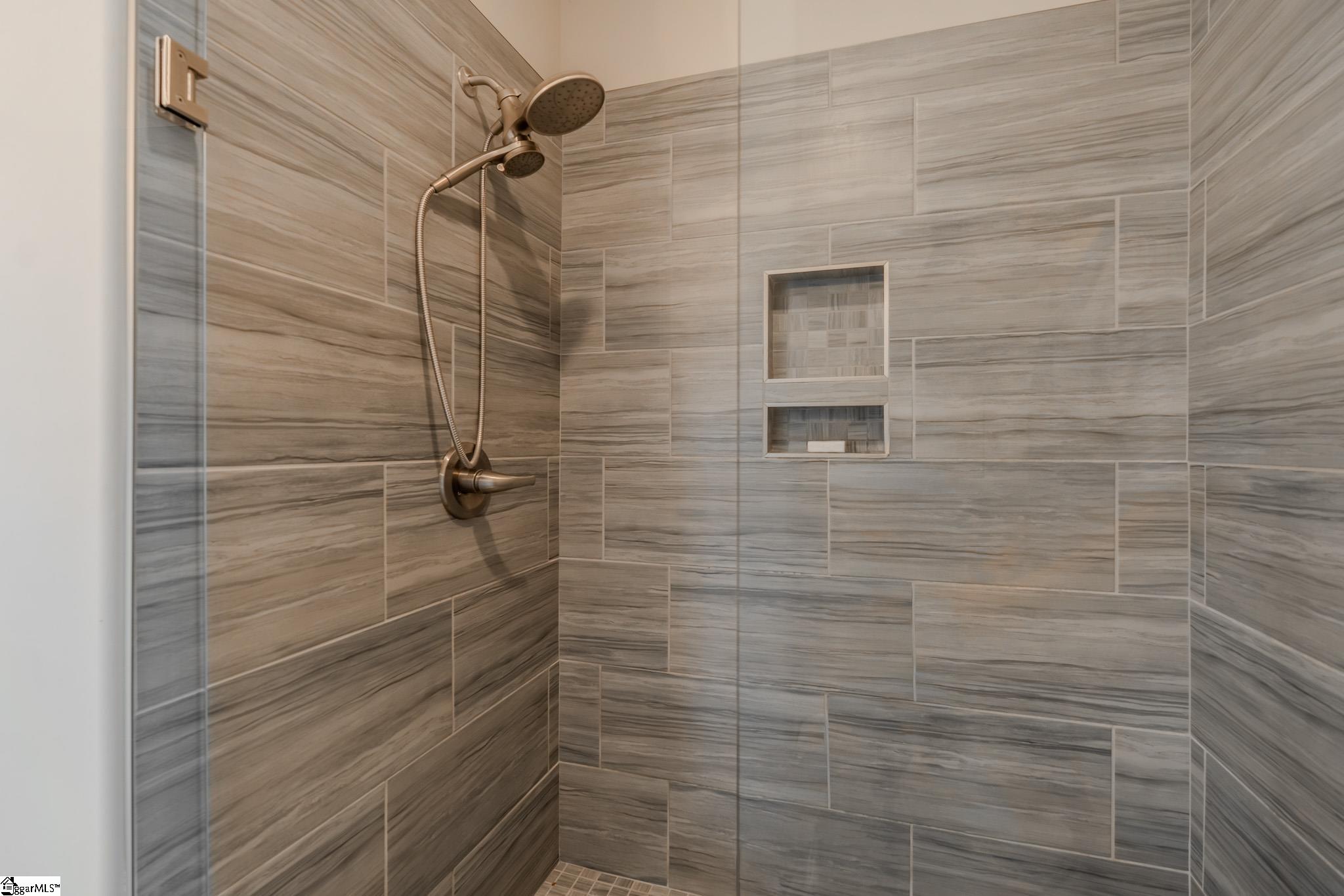 1114 Wanley Way Property Photo 33