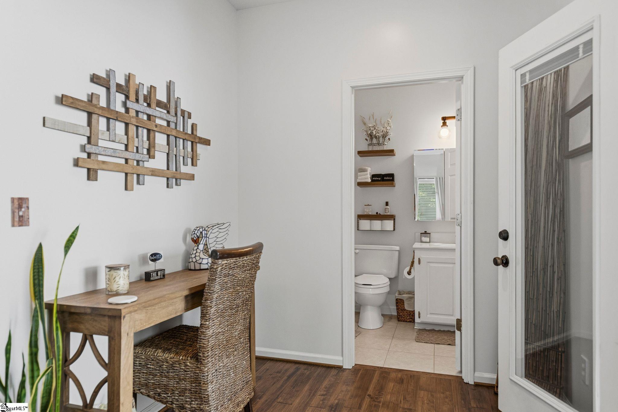 1408 Beverly Road Property Photo 33
