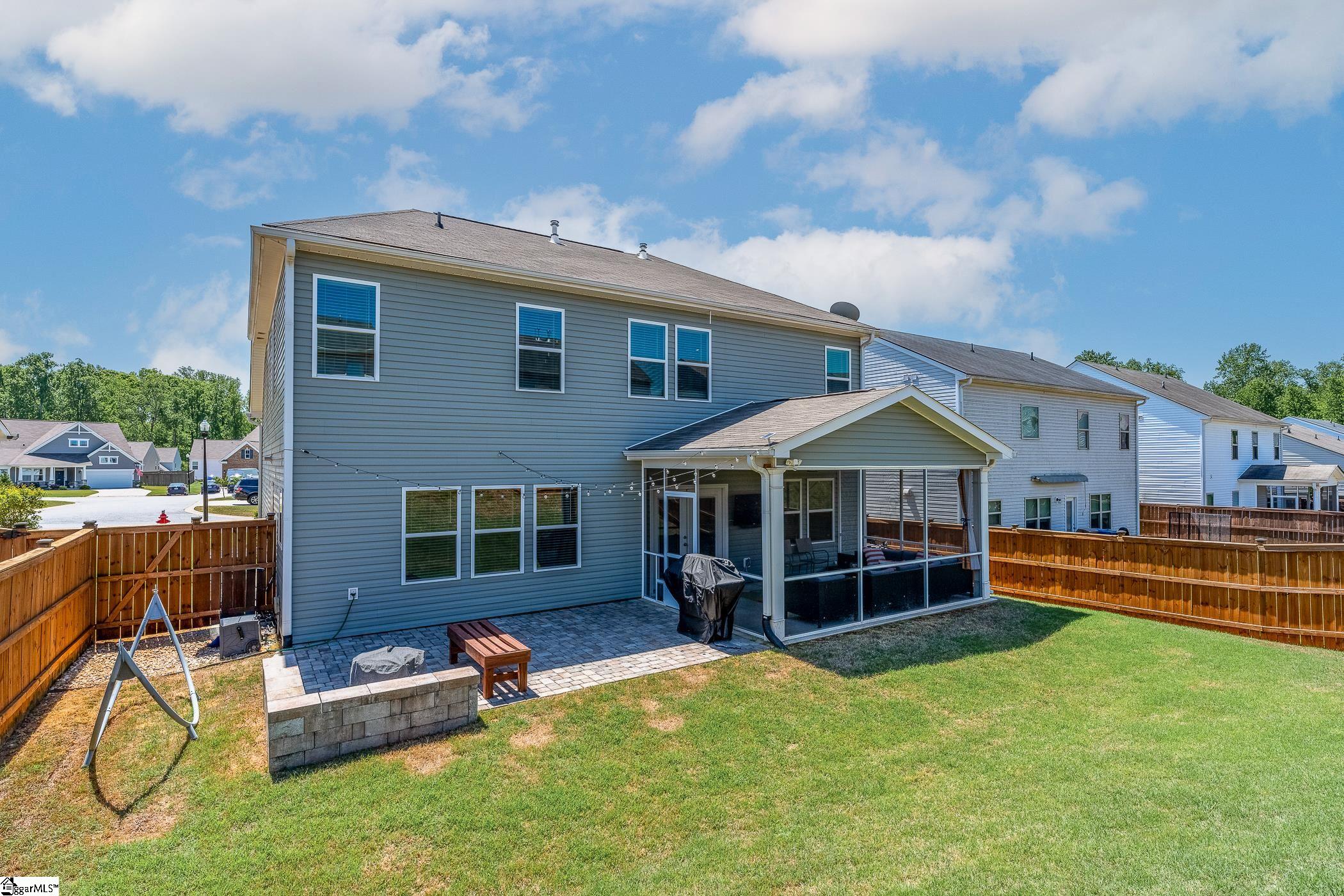 442 Wolfbend Road Property Photo 32